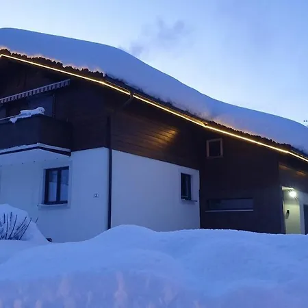 With 4 Bedrooms Tschagguns