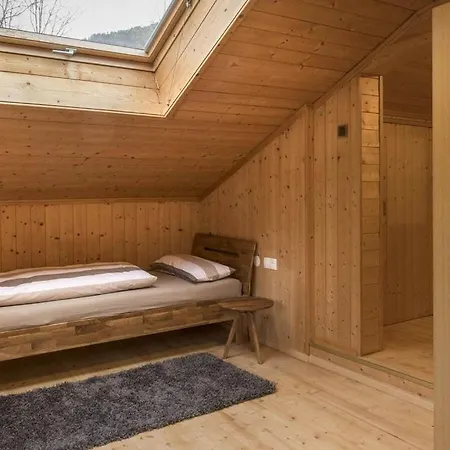 Сasa de vacaciones With 4 Bedrooms Tschagguns